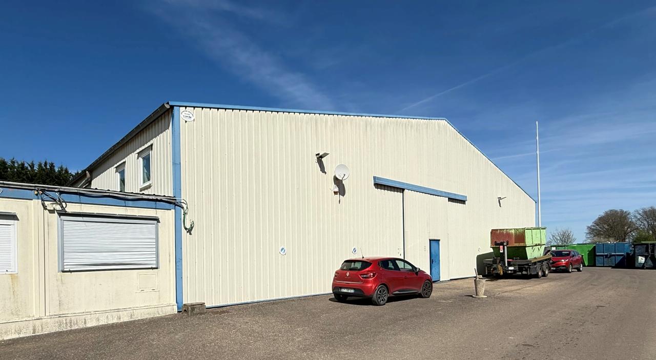 Local d'activité Coin-lès-Cuvry 1620m² Location local d'activité Coin-lès-Cuvry Moselle OLACT2532107 0